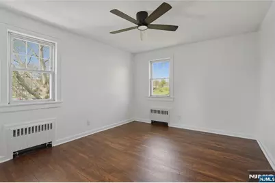 8 E Ridgewood Avenue, Paramus, NJ 07652 - Photo 15