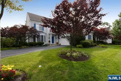 92 Twinberry Court, Paramus, NJ 07652 - Photo 1