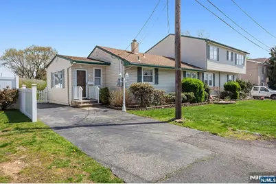 17 Obal Avenue, Elmwood Park, NJ 07407 - Photo 1