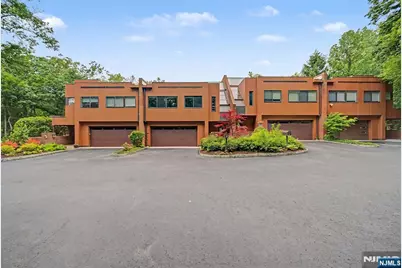 3 Daniel Drive, Englewood, NJ 07631 - Photo 1