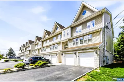 30 Mountain Avenue 9B (8) #9B (8), Paterson, NJ 07501 - Photo 1