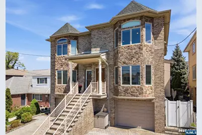 427 Lawton Avenue, Cliffside Park, NJ 07010 - Photo 1