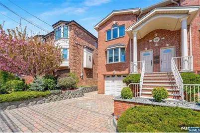 69 Columbia Avenue B #B, Cliffside Park, NJ 07010 - Photo 1