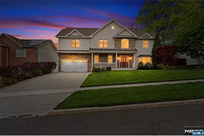 160 Lozier Terrace, River Edge, NJ 07661 - Photo 1