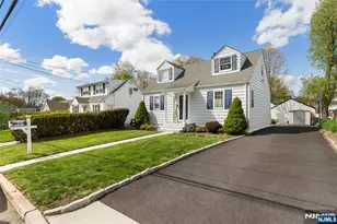 61 Highland Ave, Bergenfield, NJ 07621 - Photo 1