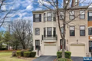469 Hartford Dr 4070, Nutley, NJ 07110 - Photo 1