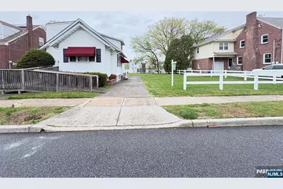 525 Forest Avenue, Lyndhurst Township, NJ 07071 - Photo 1