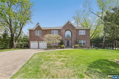 4 Leoson Parkway, Old Tappan, NJ 07675 - Photo 1