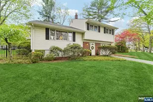 26 Burns Pl, Cresskill, NJ 07626 - Photo 1