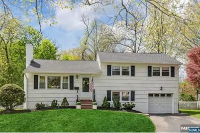280 Eldon Court, Ridgewood, NJ 07450 - Photo 1