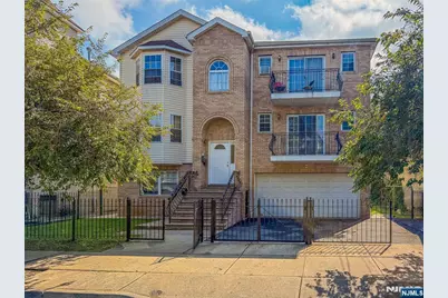 338 S 10th Street, Newark, NJ 07103 - Photo 1
