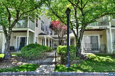 1069 Cambridge Court, Mahwah, NJ 07430 - Photo 1