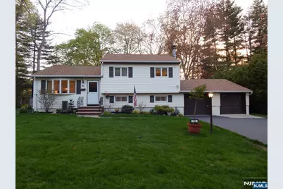 10 Lewis Road, Montvale, NJ 07645 - Photo 1
