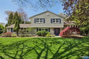 459 Ellis Pl, Wyckoff Township, NJ 07481 - Photo 1