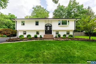 3 Antrim Road, Montvale, NJ 07645 - Photo 1