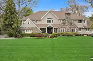 381 Pinewood Dr, Wyckoff Township, NJ 07481 - Photo 1