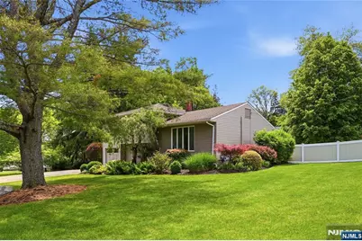 4 Ackerman Street, Waldwick, NJ 07463 - Photo 1