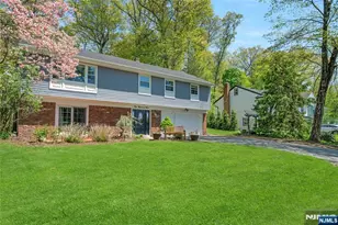 109 Malcolm Rd, Mahwah, NJ 07430 - Photo 1