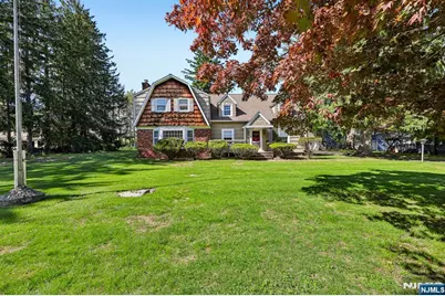 37 Nilsen Avenue, Mahwah, NJ 07430 - Photo 1