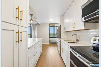 300 Winston Drive 923 #923, Cliffside Park, NJ 07010 - Photo 1