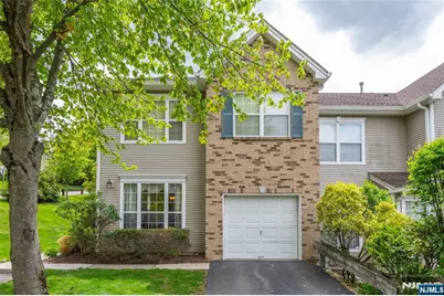 533 Cascade Court, Mahwah, NJ 07430 - Photo 1