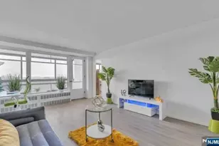 90 Prospect Ave 10C, Hackensack, NJ 07601 - Photo 1