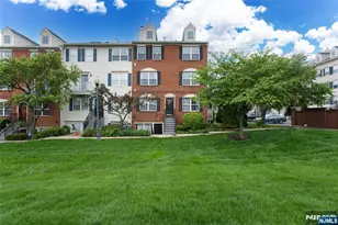 89 Vaughan Dr 824, Newark, NJ 07103 - Photo 1