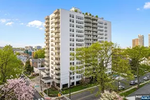 1600 Center Ave 2A, Fort Lee, NJ 07024 - Photo 1