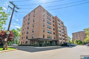 2352 Linwood Ave 6C, Fort Lee, NJ 07024 - Photo 1