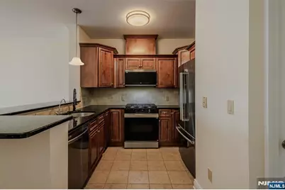 29-31 Freeman Street D-2 #D-2, Newark, NJ 07105 - Photo 1