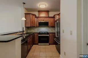 29-31 Freeman Street D-2, Newark, NJ 07105 - Photo 1