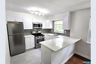 465 Maple Hill Drive 48 #48, Hackensack, NJ 07601 - Photo 1