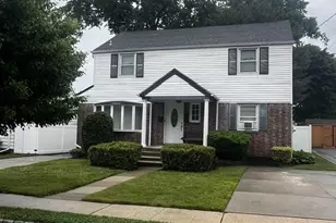 62 Reid Ave, Bergenfield, NJ 07621 - Photo 1