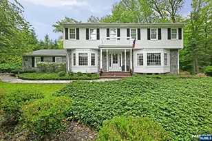 16 Knollwood Rd, Upper Saddle River, NJ 07458 - Photo 1