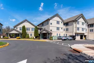81 Park Edge 2K, Berkeley Heights Township, NJ 07922 - Photo 1