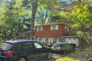 283 Cambridge Rd, Hillsdale, NJ 07642 - Photo 1