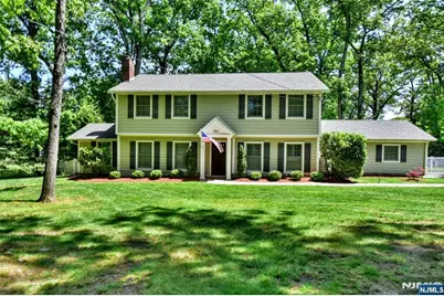 523 Ewing Avenue, Franklin Lakes, NJ 07417 - Photo 1