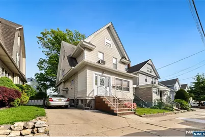 186 Oakwood Avenue, Cliffside Park, NJ 07010 - Photo 1