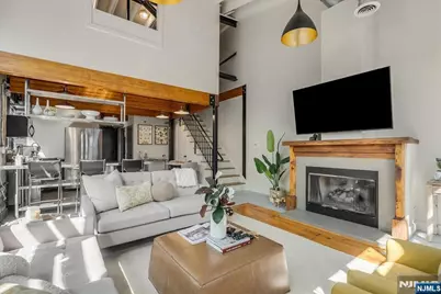 51 Greenwood Avenue 4 #4, Montclair, NJ 07042 - Photo 1
