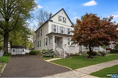 21 Grant Avenue, Roselle Park, NJ 07204 - Photo 1