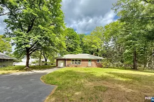 1 Winada Pl, River Vale Township, NJ 07675 - Photo 1