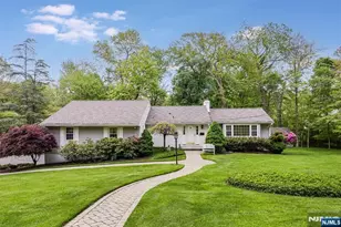 6 Driftway St, Roseland, NJ 07068 - Photo 1