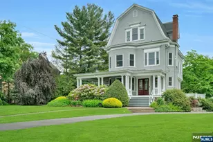 141 West End Ave, Ridgewood, NJ 07450 - Photo 1