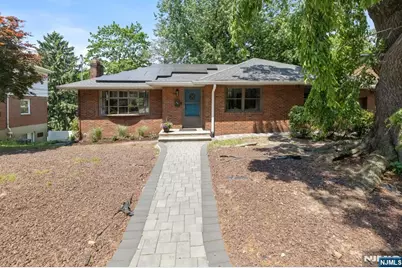 48 Palmer Place, Leonia, NJ 07605 - Photo 1