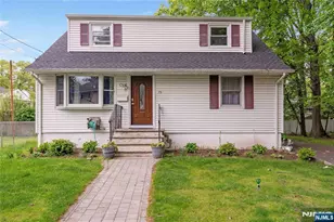 73 Davis Dr, Bergenfield, NJ 07621 - Photo 1