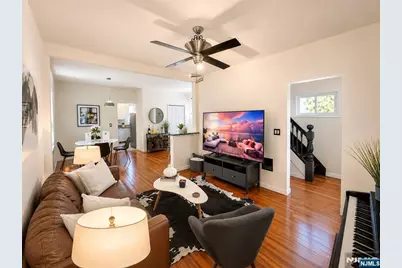 18 Garden Street, Ridgefield Park, NJ 07660 - Photo 1