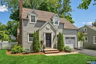 451 Bogert Ave, Ridgewood, NJ 07450 - Photo 1