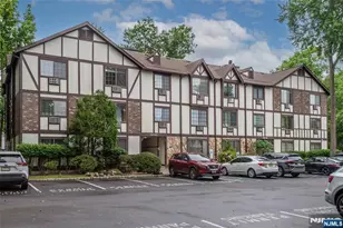 1406 Faulkner Ct, Mahwah, NJ 07430 - Photo 1