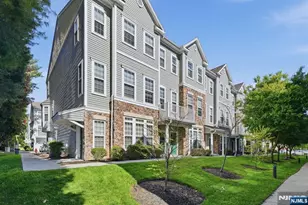 13 Dahlia Ln, Garfield, NJ 07026 - Photo 1