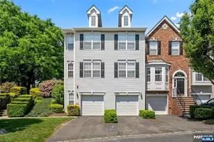 537 Coventry Dr 5038, Nutley, NJ 07110 - Photo 1